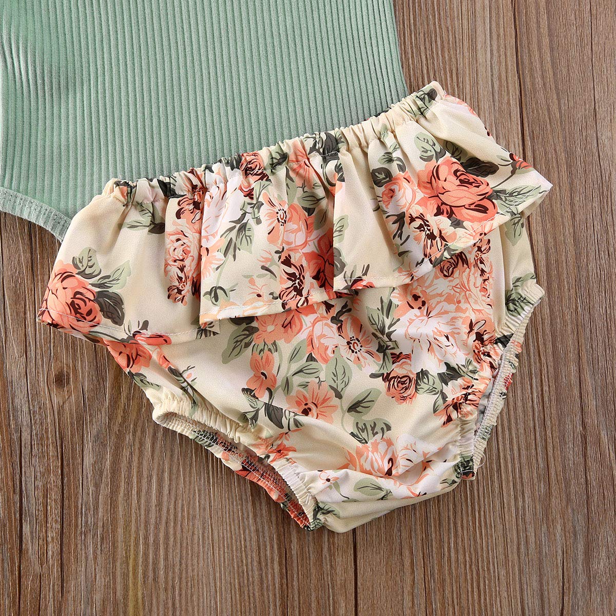 Newborn Baby Girls Cotton Short Sleeve Ruffle Bodysuit And Floral Shorts Headband Outfit Summer Clothes Set (12-18 Months, Green