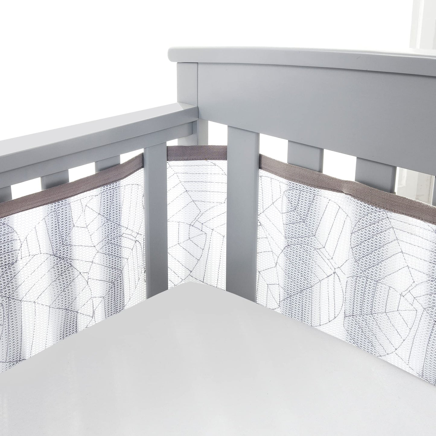 Breathablebaby Breathable Mesh Liner For Full-Size Cribs, Deluxe 4Mm Mesh, Woodland Leaves (Size 4Fs Covers 3 Or 4 Sides)