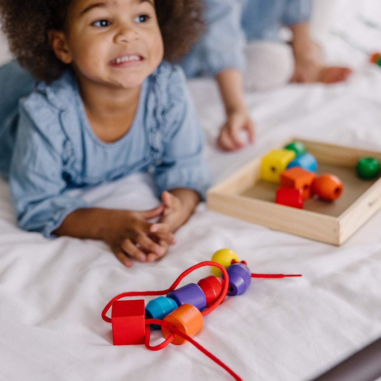 Melissa & Doug Primary Lacing Beads - Educational Toy With 30 Wooden Beads and 2 Laces Beads For Toddlers, Fine Motor Skills Lac