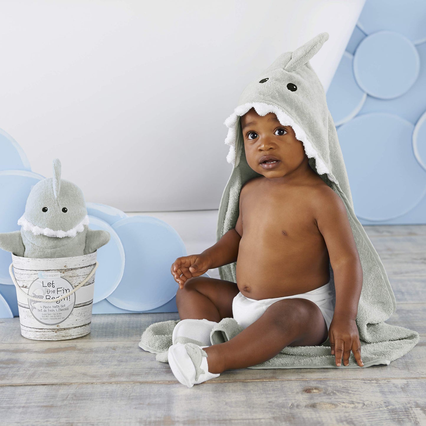 Baby Aspen Baby Girls 4pc Bath Time Gift Set Hooded Towel, Gray, Gray Shark US