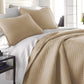 Vilano Springs, Premium Quality, Soft, Wrinkle, Fade,  Stain Resistant, Easy Case, Oversized Quilt Cover Set With 1 Quilt Set An