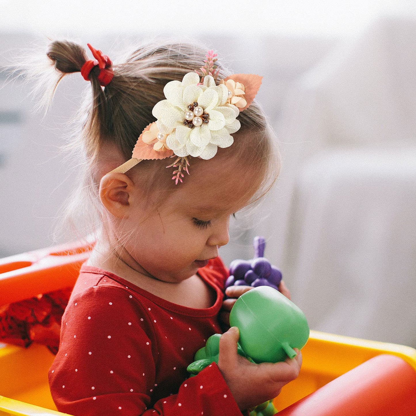 Cinaci 5 Pack White Pink Delicate Rose Flower Nylon Headbands Floral Hair Bows Daisy Flowers Headband Elastic Hair Bands Easter