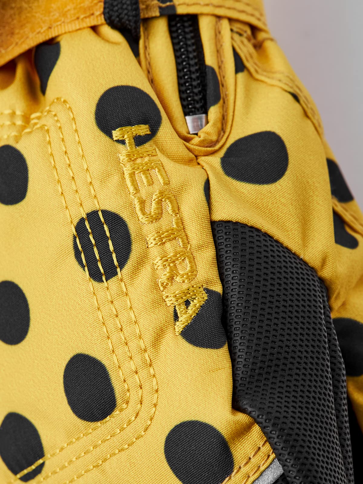 Hestra Baby Zip Long Mitten I Waterproof, Insulated Mittens For Babies And Toddlers For Playing In The Snow - Mustard Print - 2