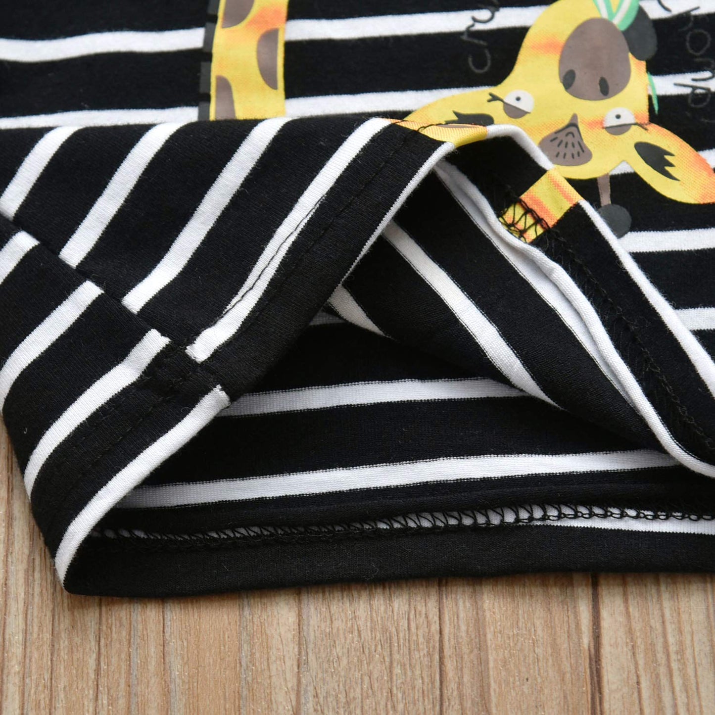 3Pcs Newborn Baby Boy Clothes Giraffe Printed Long Sleeve Stripe T-Shirt Pants And Hat Outfit Set (3-6 Months)