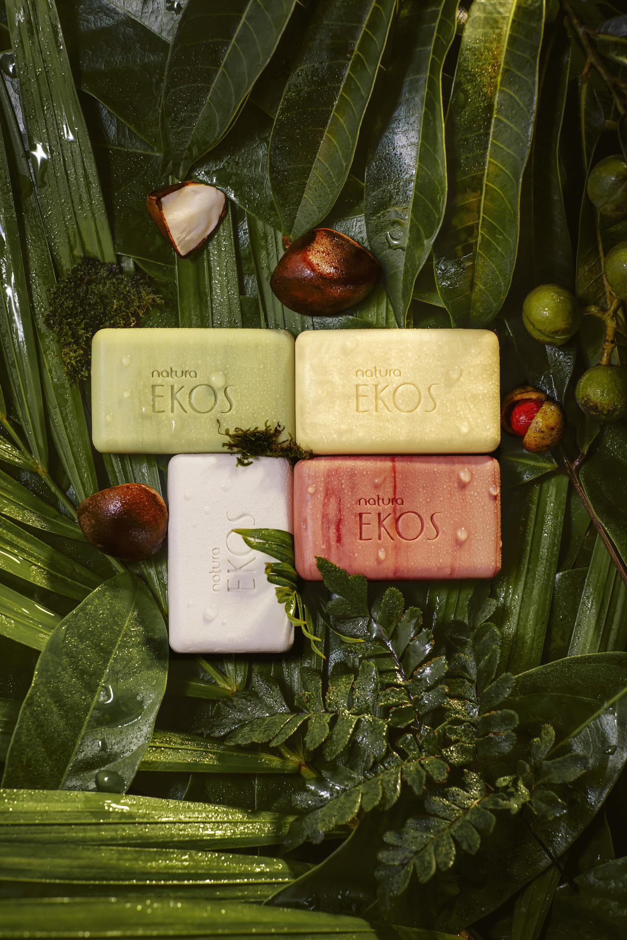 Natura - Ekos Ucuuba, Castanha, Andiroba, Maracuj   Bar Soap Set (4 Pack) - 1 Exfoliating Bar, 3 Other Bars - Vegetable Oils - V