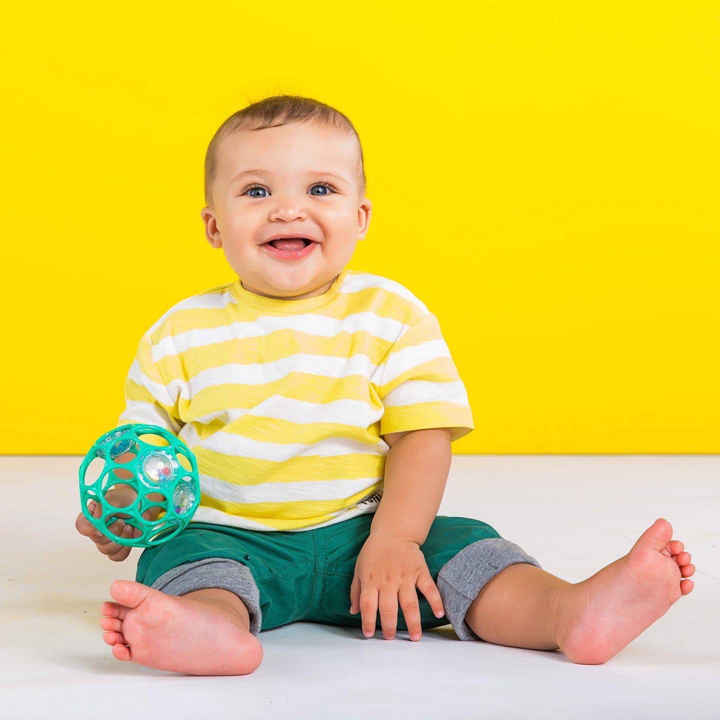 Bright Starts Soothers & Shakers 7pc Gift Set - BPA-Free Baby Rattles, Teethers and Stroller Toys, Unisex, Newborn+