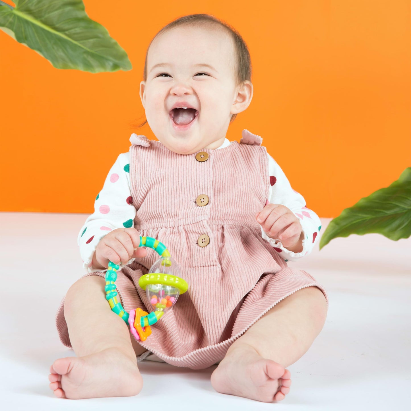 Bright Starts Little Shakers 6pc Gift Set - BPA-Free Easy-Grasp Baby Rattles and Teethers, Unisex, 3 Months+