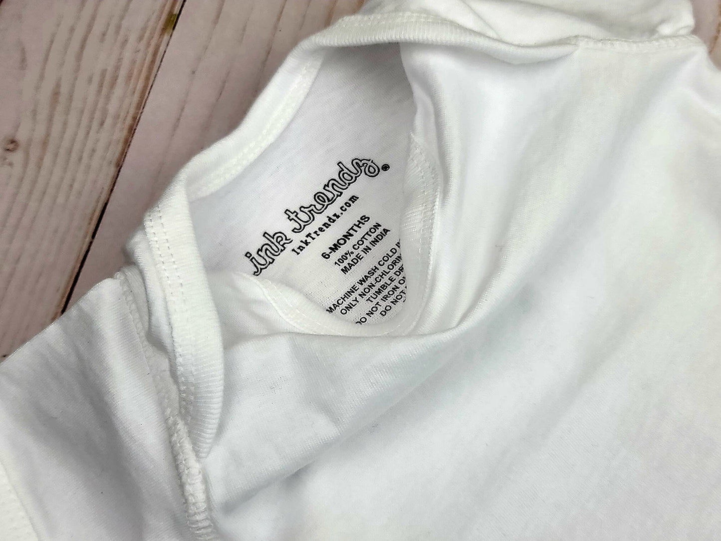 Ink Trendz Hello I 'M New Here... Announcement Baby Bodysuit One Piece Romper (White, Newborn)