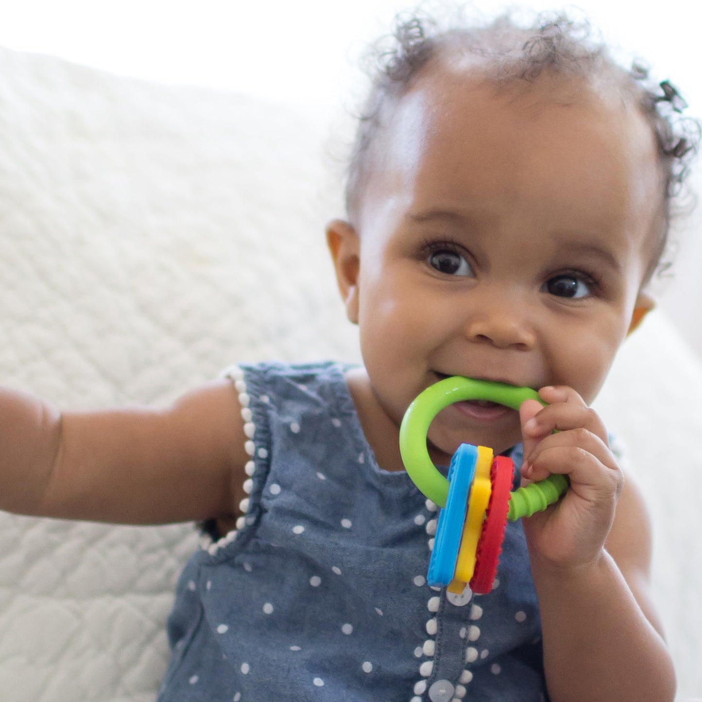 Dr. Browns Learning Loop Baby Teether Ring, Multiple Shapes and Textures, 100% Silicone, BPA-Free, 3m+