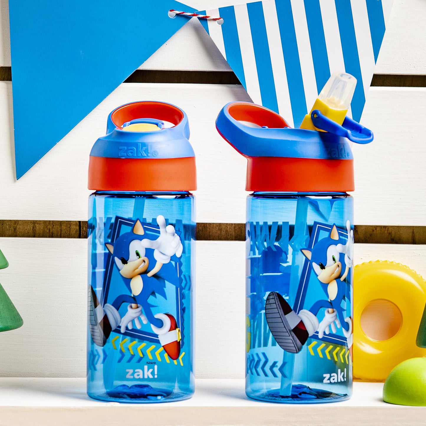 Zak Designs Sonic The Hedgehog Kids Water Bottle With Spout Cover And Built-In Carrying Loop, Made Of Durable Plastic, Leak-Proo