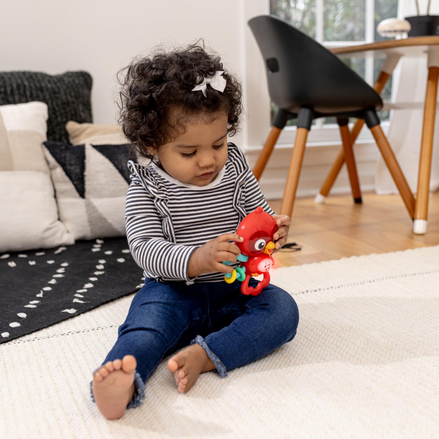 Baby Einstein Roxys Bright Flight Musical Toy, Multisensory, Ages 3 Months and Up