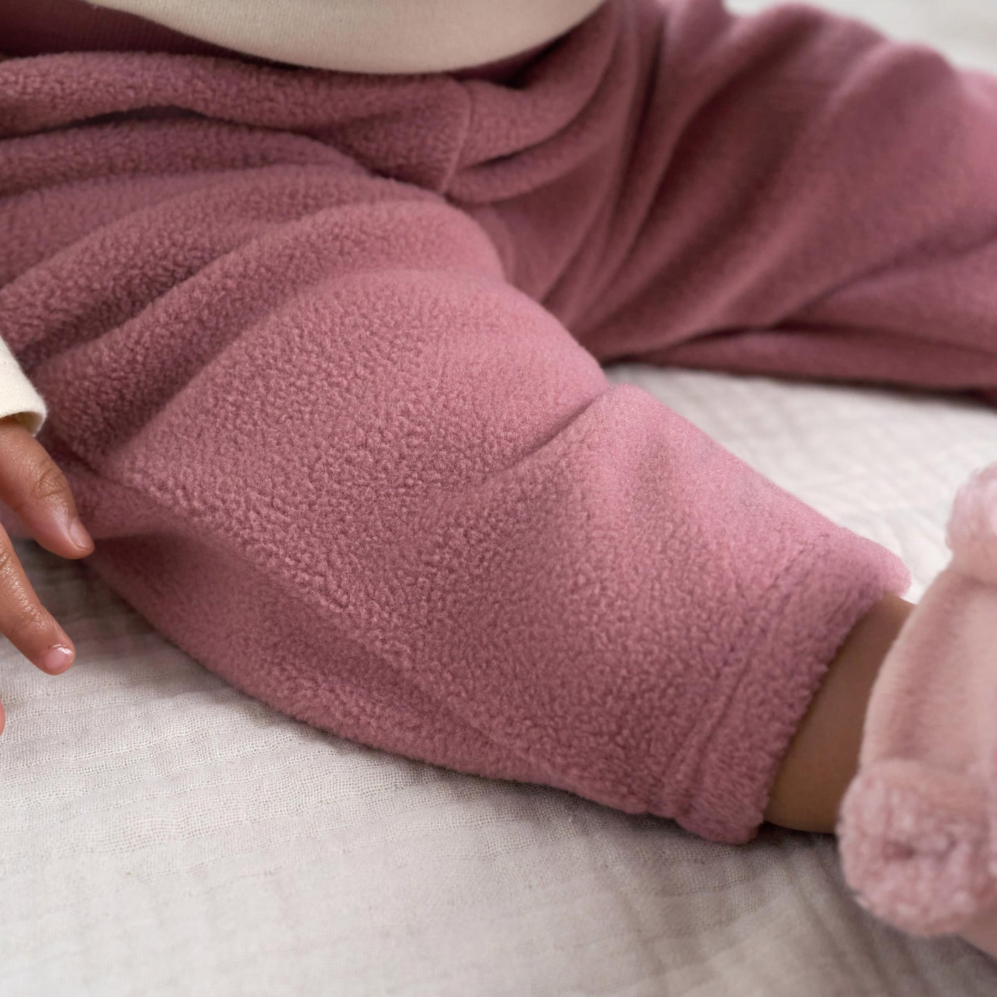 Gerber Baby Girl'S 4-Pack Microfleece Pants, Pink