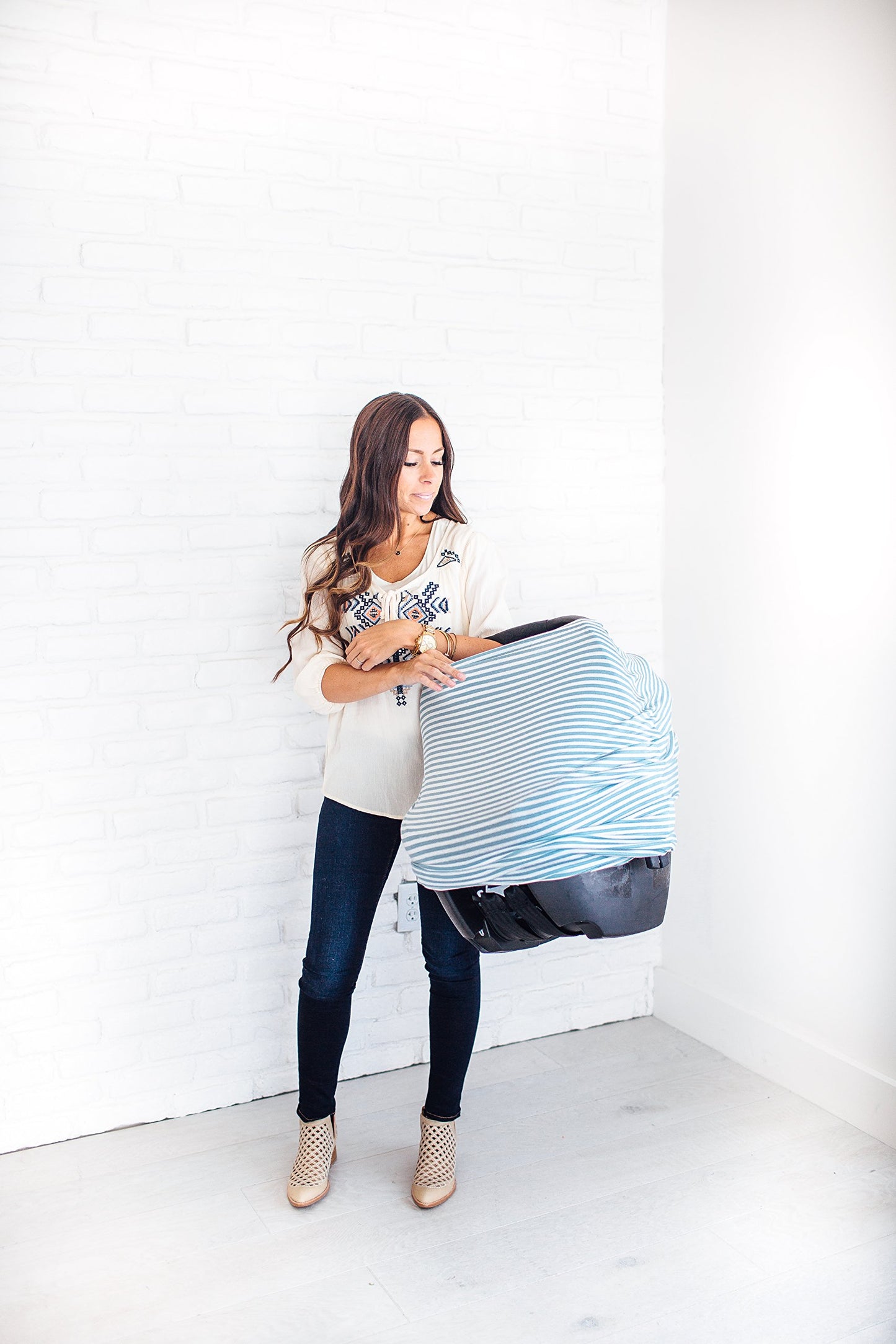 Finn Multi-Use Cover: Car Seat, Nursing, Stroller - Stretchy Fabric, All-Season, Stylish Designs, Easy Access