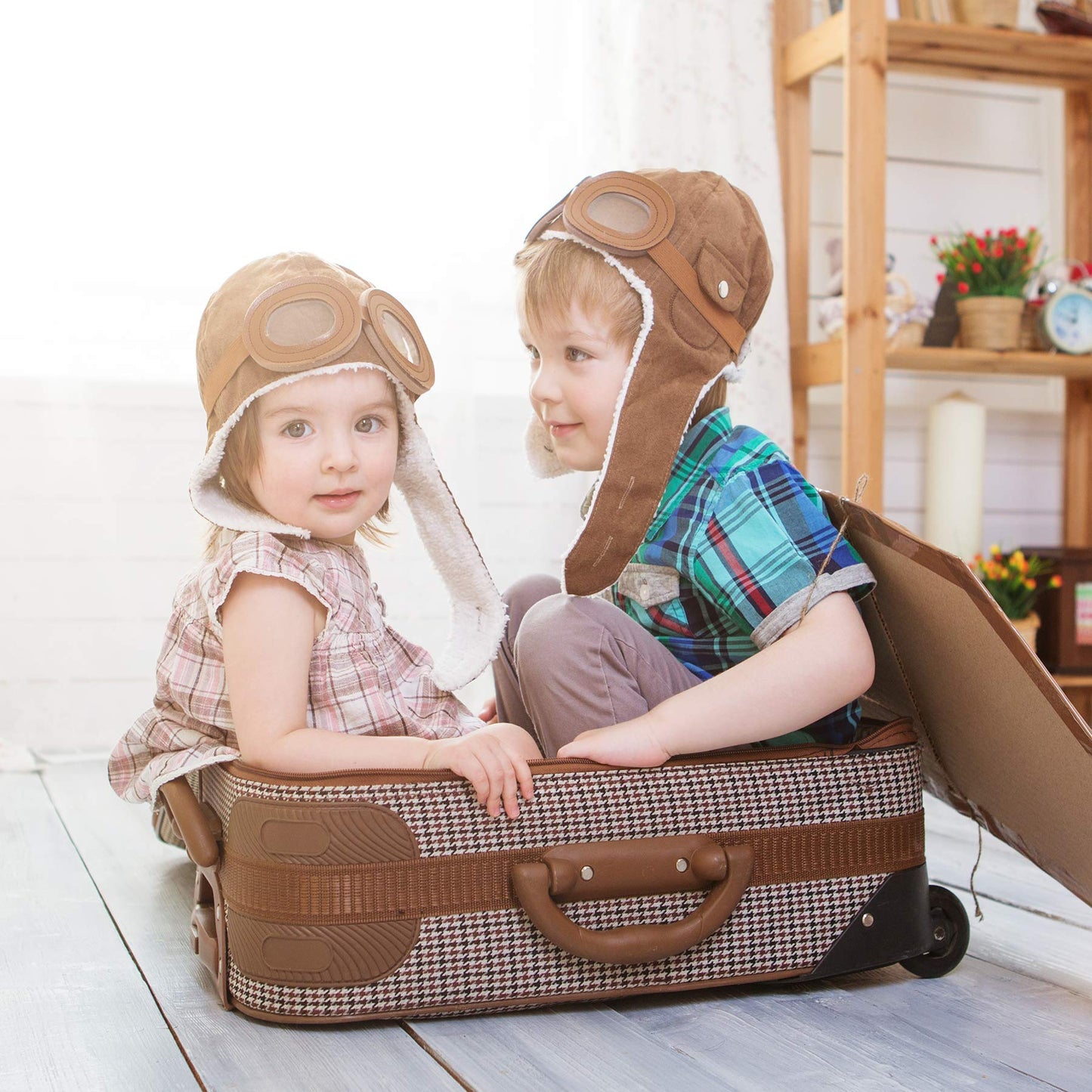 Happy Will Baby Pilot Hat Warm Aviator Cap With Earflaps Unisex Kids Fleece Winter Protect Beanie Hat For Kids Boys(Brown)
