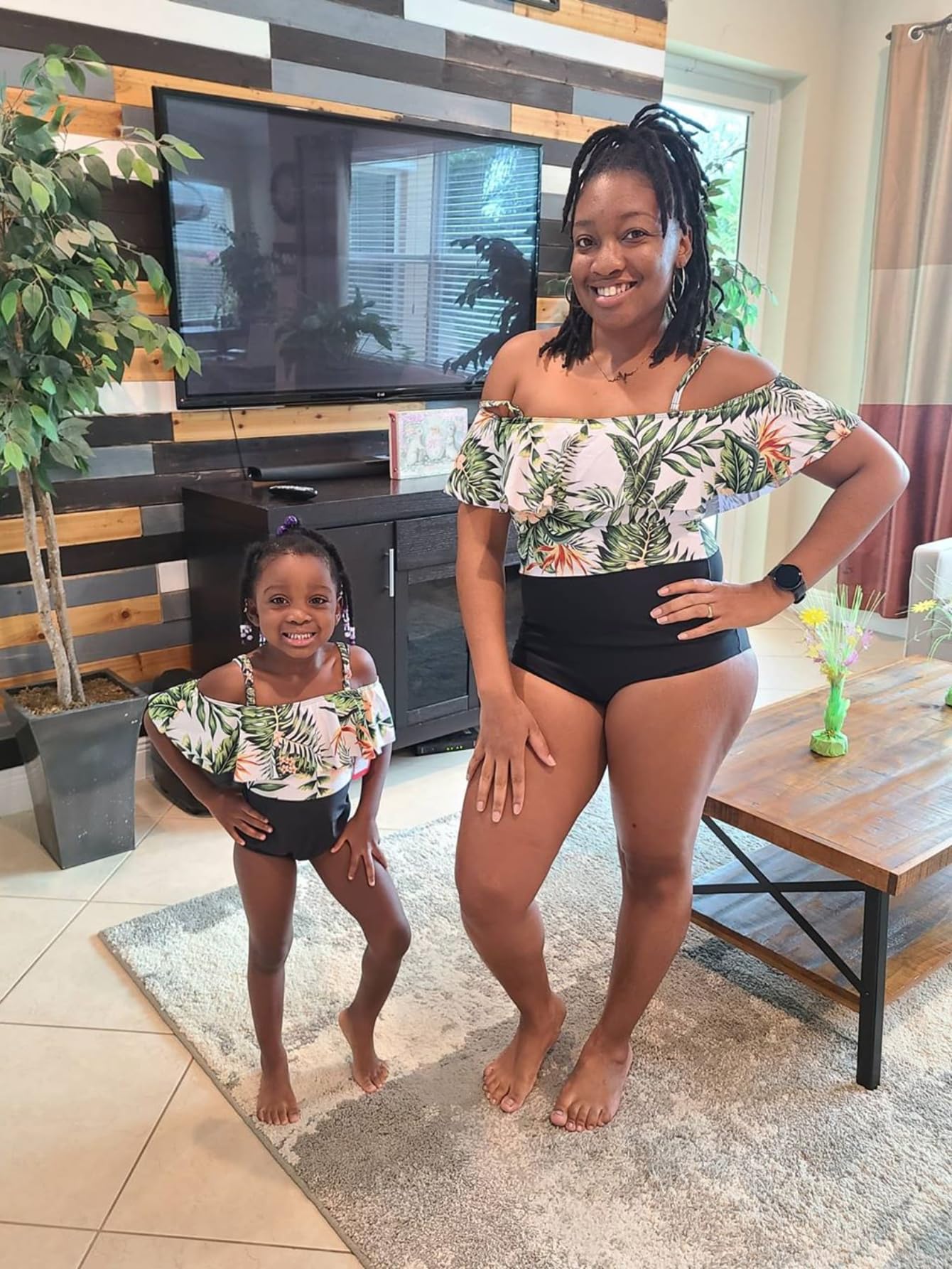 Iffei Mommy And Me Swimsuits One Piece Monokini Bathing Suits Floral Printed Family Matching Swimwear Men: Xl