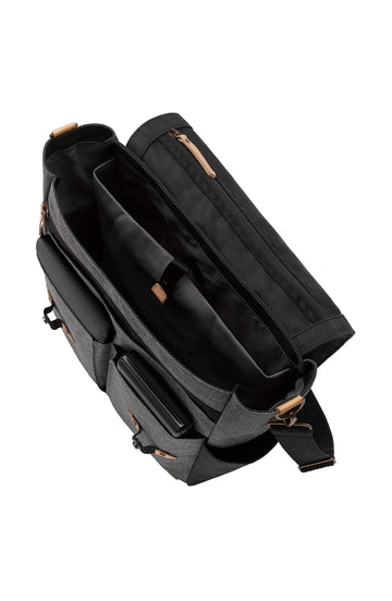 Petunia Pickle Bottom Pathway Pack, Graphite/Black