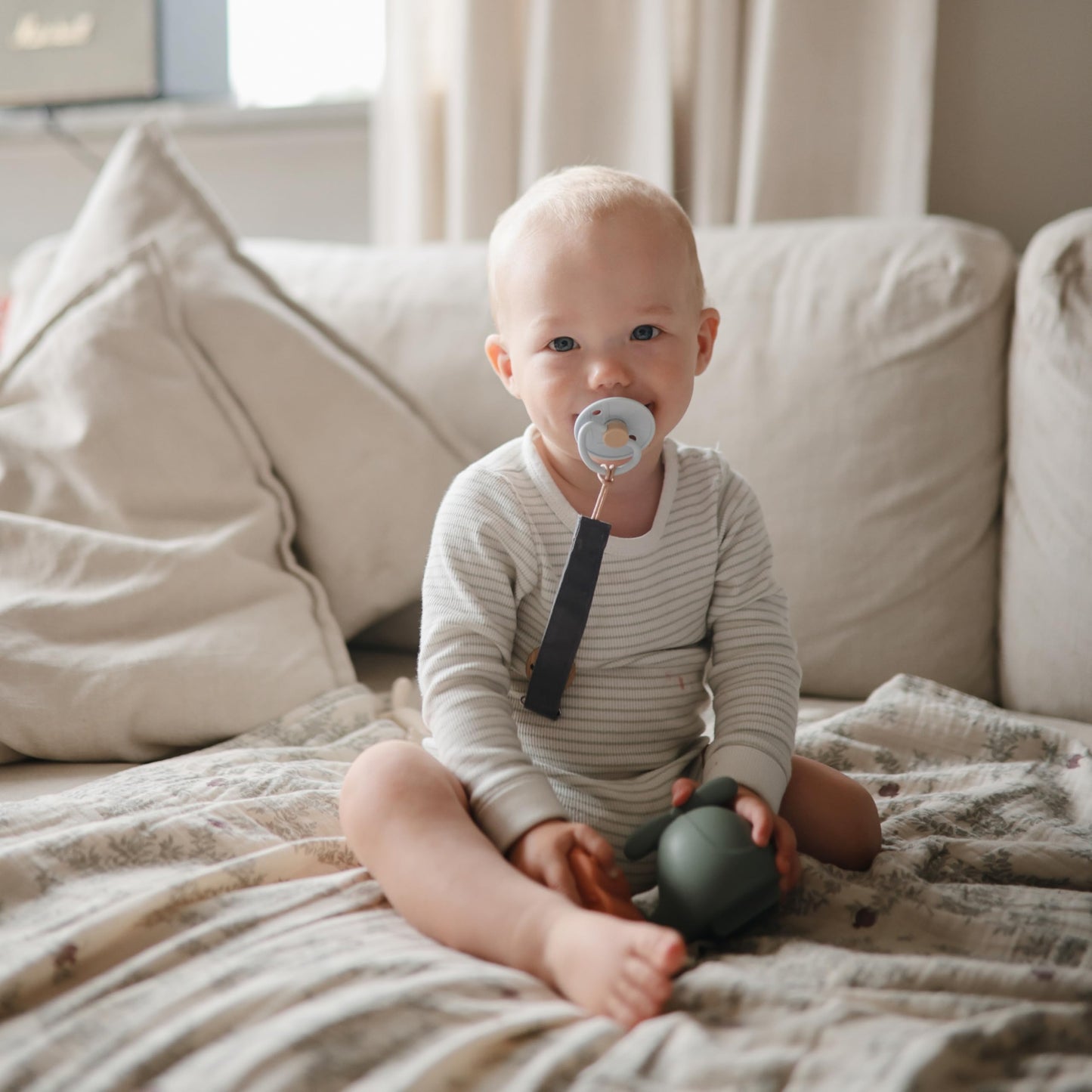 Frigg Little Viking Natural Rubber Baby Pacifier 2-Pack | Made In Denmark | Bpa-Free (Powder Blue/Cream,6-18 Months)