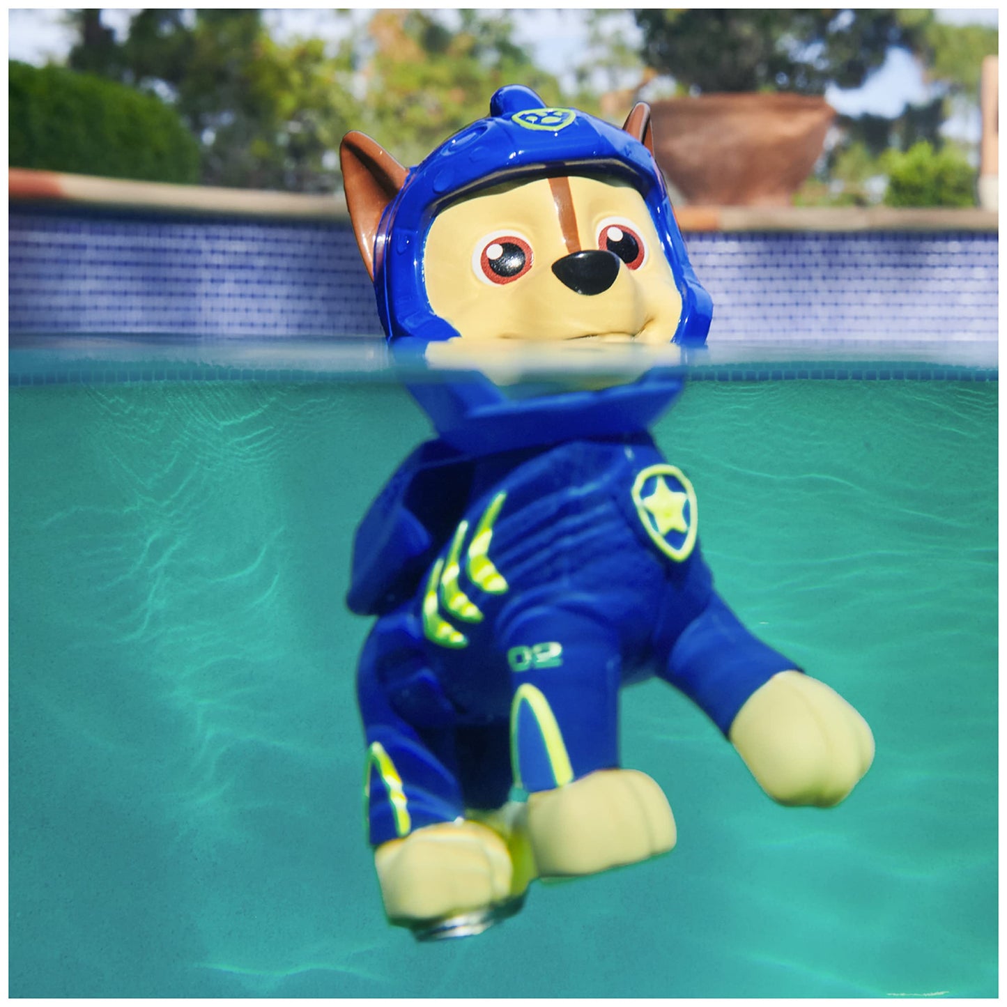 Swimways Paw Patrol Floatin Figures, Swimming Pool Accessories & Kids Pool Toys, Paw Patrol Party Supplies & Water Toys for Kid
