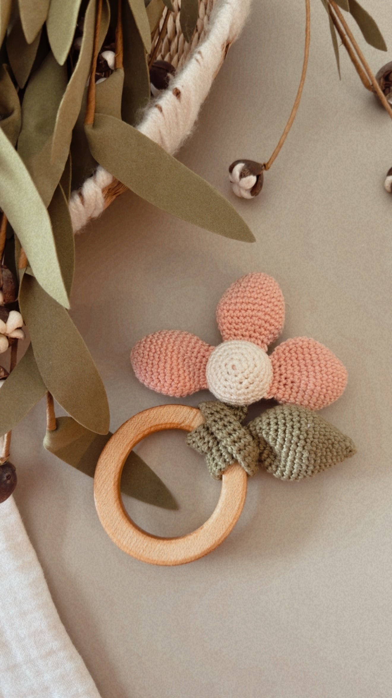 Flower Rattle