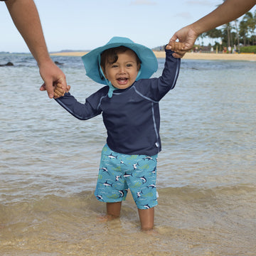 I Play. By Green Sprouts Unisex-Baby Long Sleeve Rashguard | All-Day Upf 50+ Sun Protection-Wet Or Dry,Navy,18 Mo