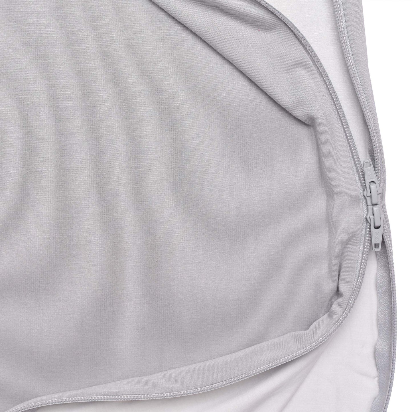 KYTE BABY Unisex Sleep Bag for Babies and Toddlers, 0.5 Tog, 97% Rayon made from Bamboo, 3% Spandex (Medium, Storm)