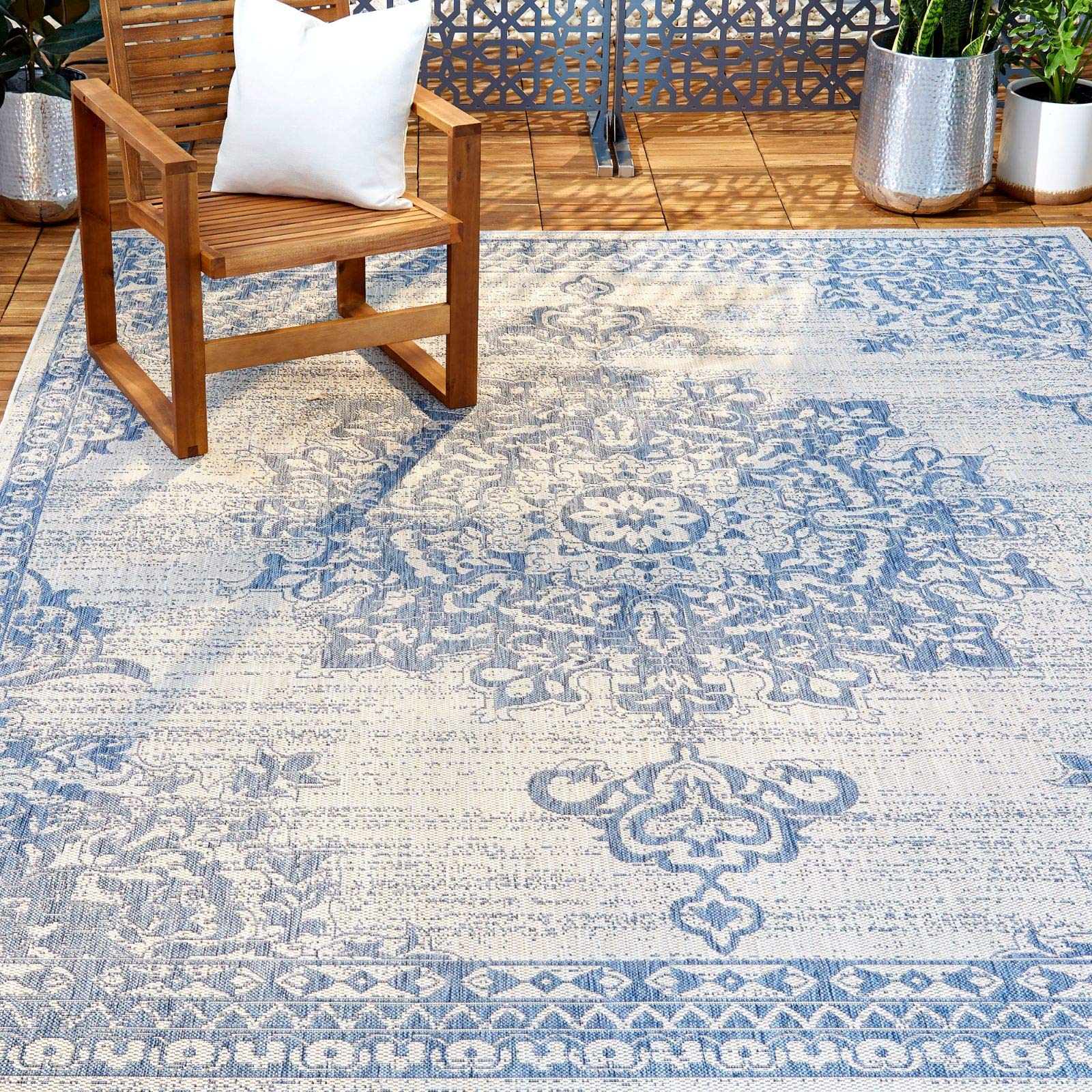 Nicole Miller Patio Country Azalea, 52X72 Rectangle, Greyblue