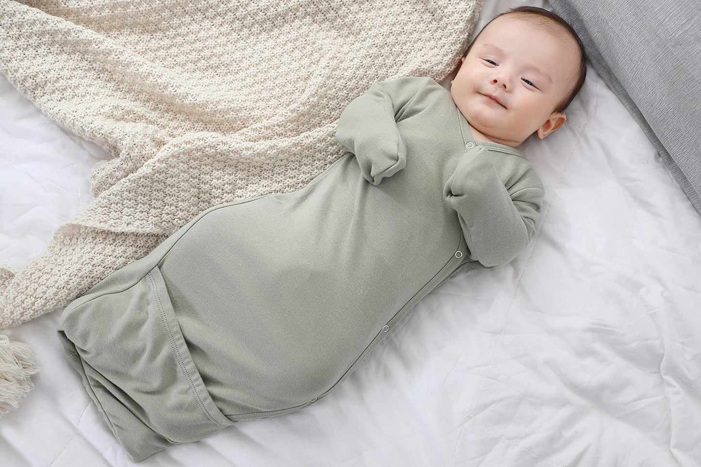 O2 Baby Baby Organic Cotton Kimono Gown With Mitten Cuffs And Fold-Over Pouch, Unisex Long Sleeve Infant Sleeper Sleeping Bag(3-