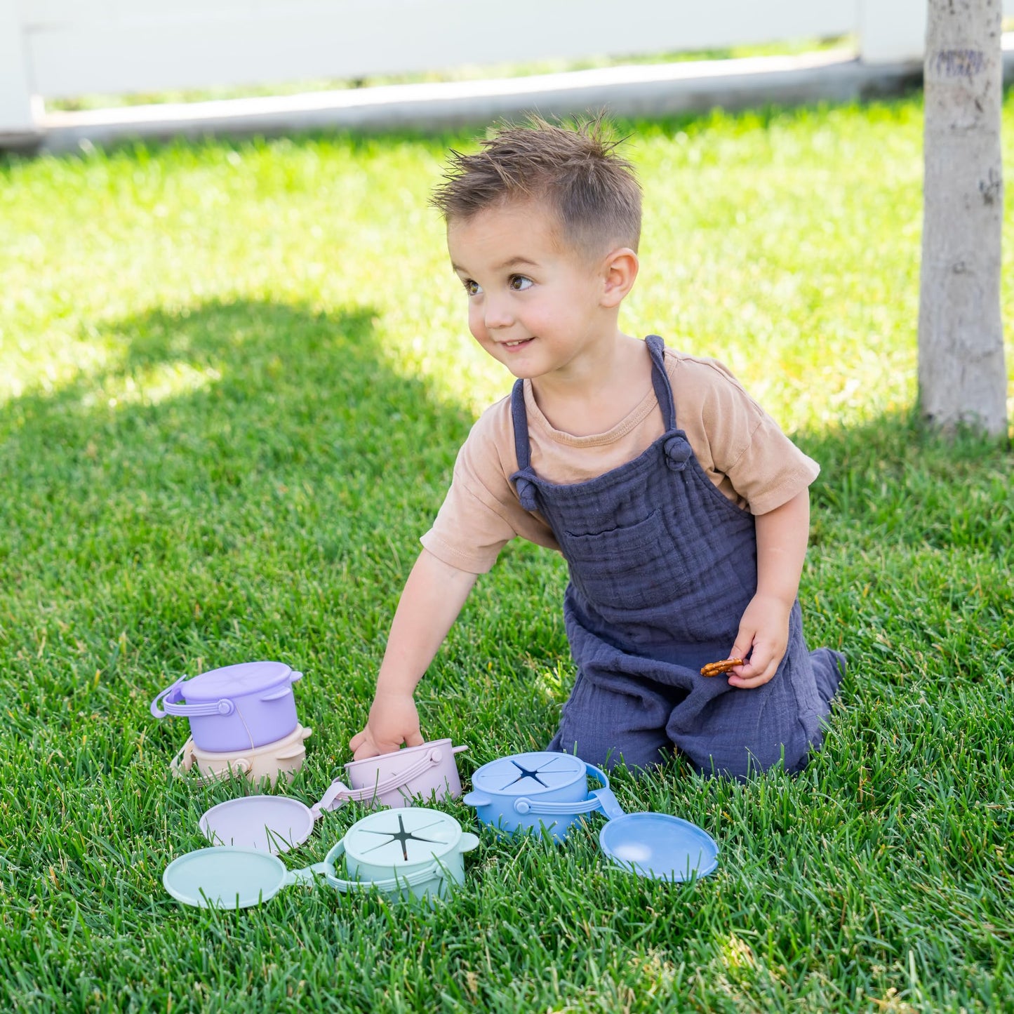 Silicone No Spill Snack Cups For Toddlers - Portable Baby Snack Cup Containers With Dustproof Lid - Dishwasher-Friendly Toddler