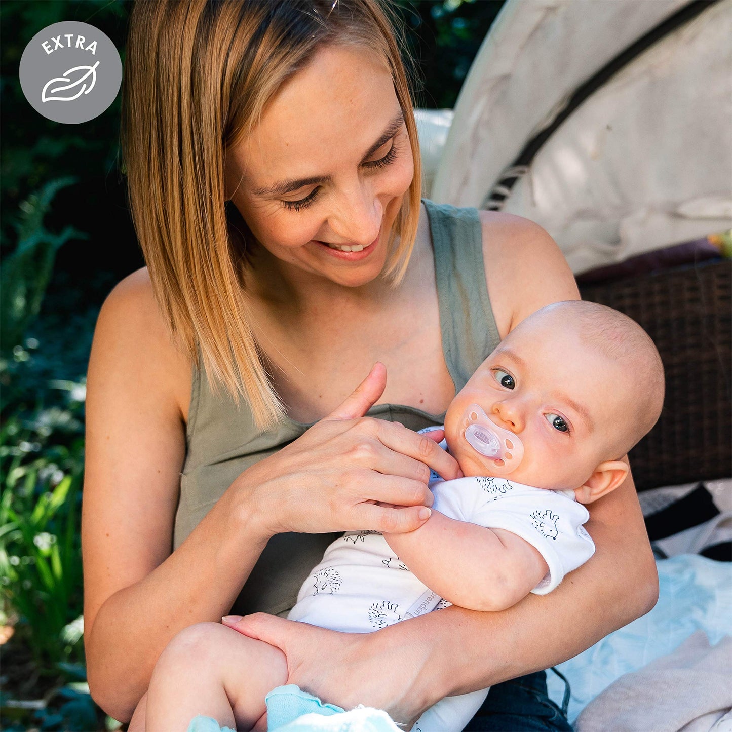 Medela Baby Pacifier | Newborn 0-2 Months | 2-Pack | Includes Sterilizing Case | Silicone- And Bpa-Free | Supports Natural Suckl