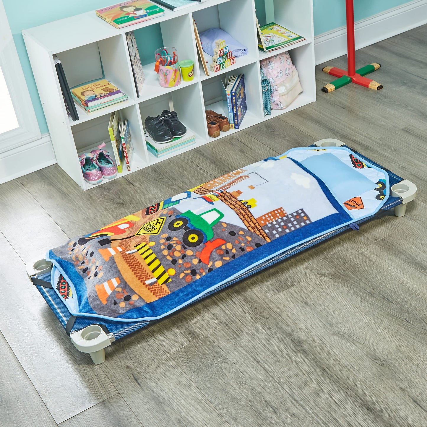 Everyday Kids Cute Preschooler And Toddler Cot Nap Mat For Home, Daycare, Preschool And Kindergarten; Easy To Roll Sleeping Mat