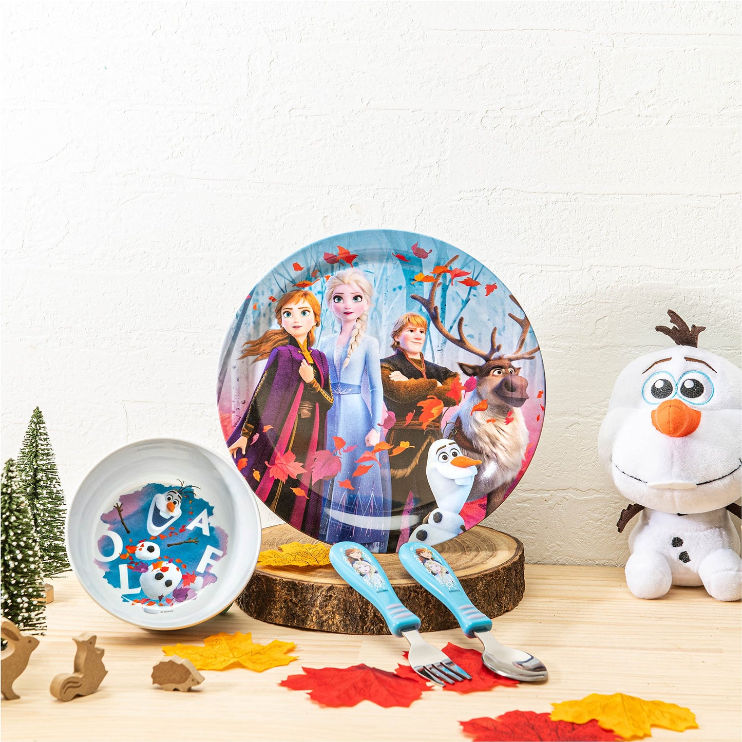 Zak! Disney Frozen 2 - 5-Piece Dinnerware Set - Durable Plastic & Stainless Steel - Includes Water Bottle, 8-Inch Plate, 6-Inch