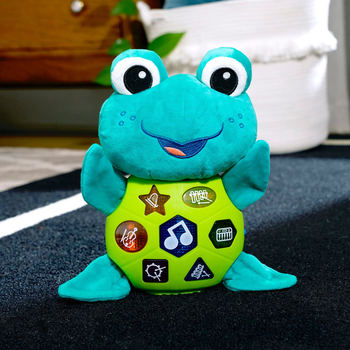Baby Einstein Ocean Explorers Neptunes Cuddly Plush Composer Musical Discovery Toy, Ages 6 Months and up