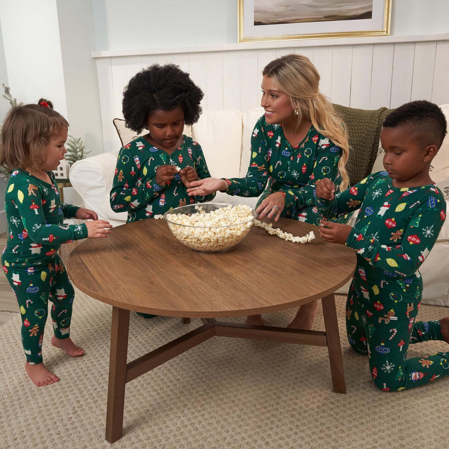 Gerber Unisex Baby Women'S 2-Piece Holiday Family Matching Pajamas, Ornaments