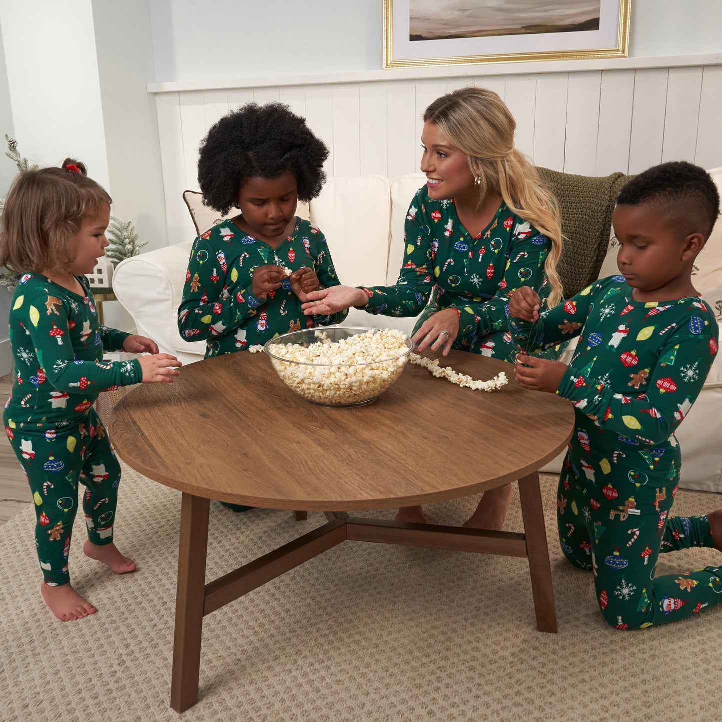 Gerber Unisex Baby Infant 2-Piece Holiday Family Matching Pajamas, Ornaments