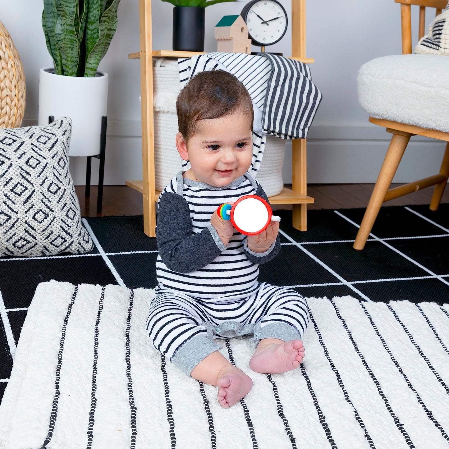 Baby Einstein Cals Sensory Shake-up Developmental Activity Rattle Toy, BPA Free, for Infants Ages 3 Months and up