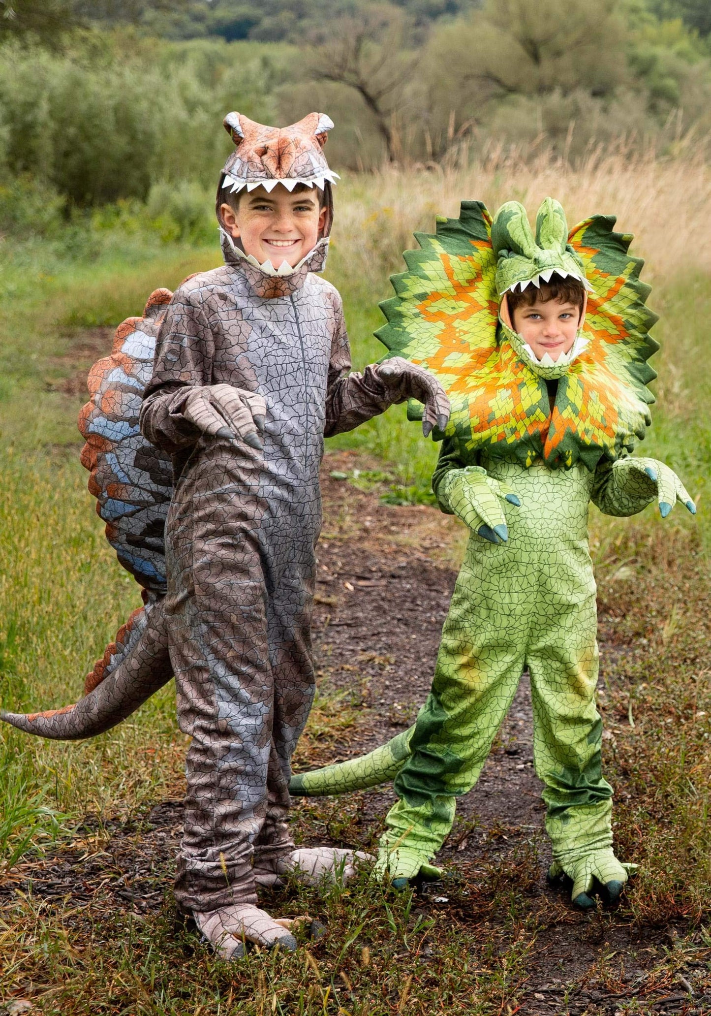 Fun Costumes - Kids Spinosaurus Costume, Prehistoric Childrens Dinosaur Jurassic Halloween Outfit (Medium Bundle W/Egg Bag, Gray