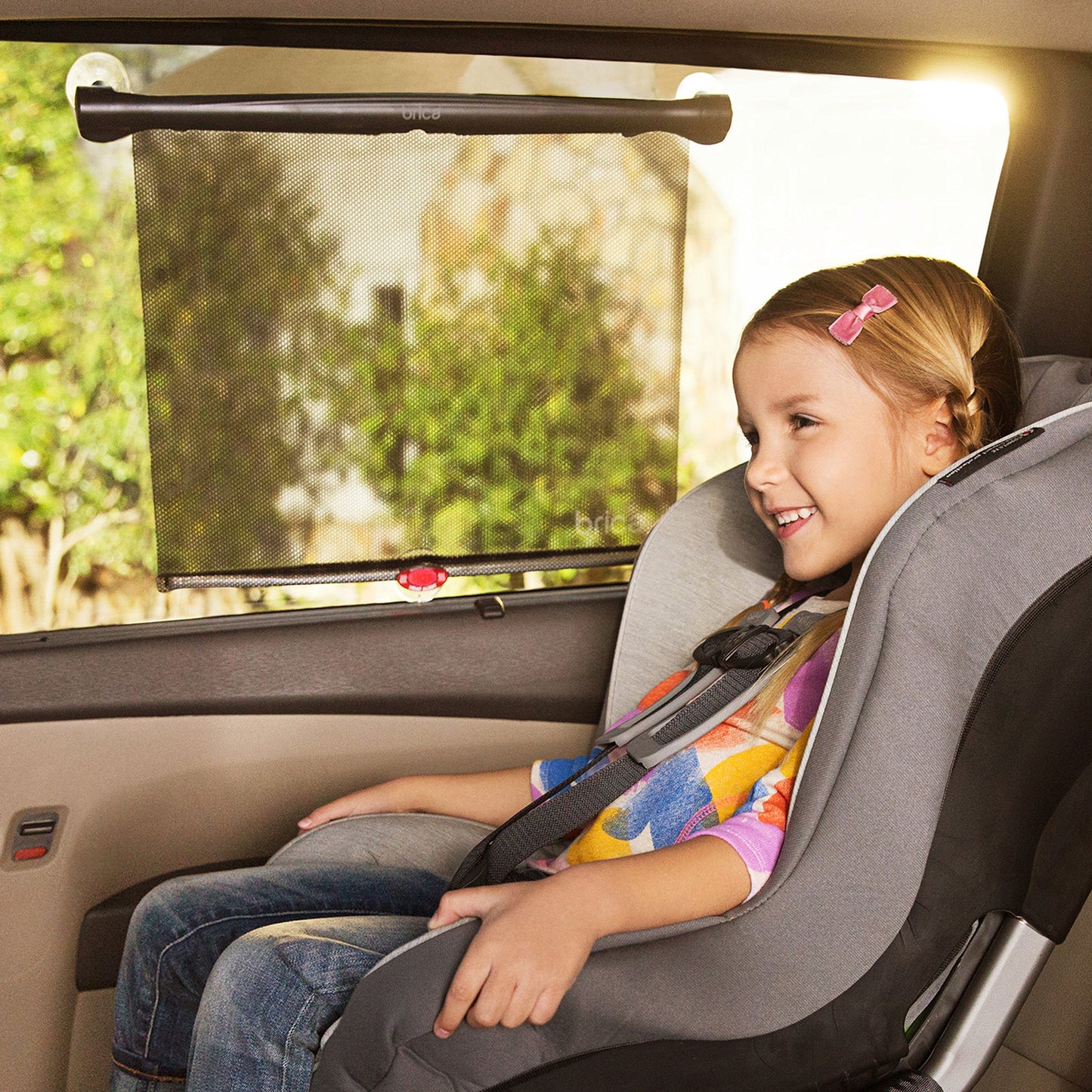 Munchkin Brica Sun Safety Car Window Roller Shade With White Hot Heat Alert, Black, 2 Count (Pack Of 1)