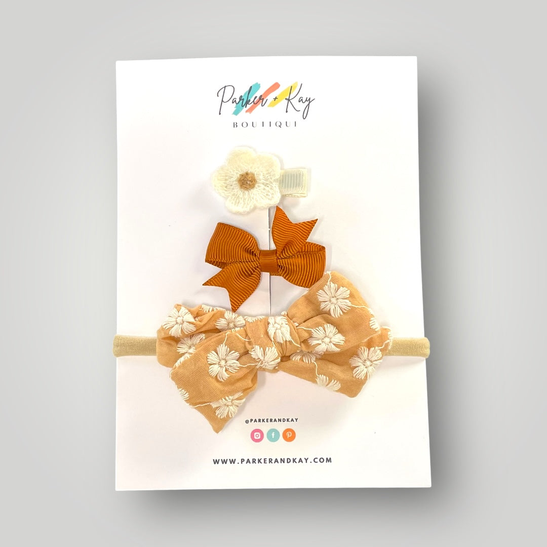 Baby Floral Embroidered Bow & Clip Variety Set
