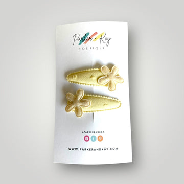 Glistening Flower Clips Set