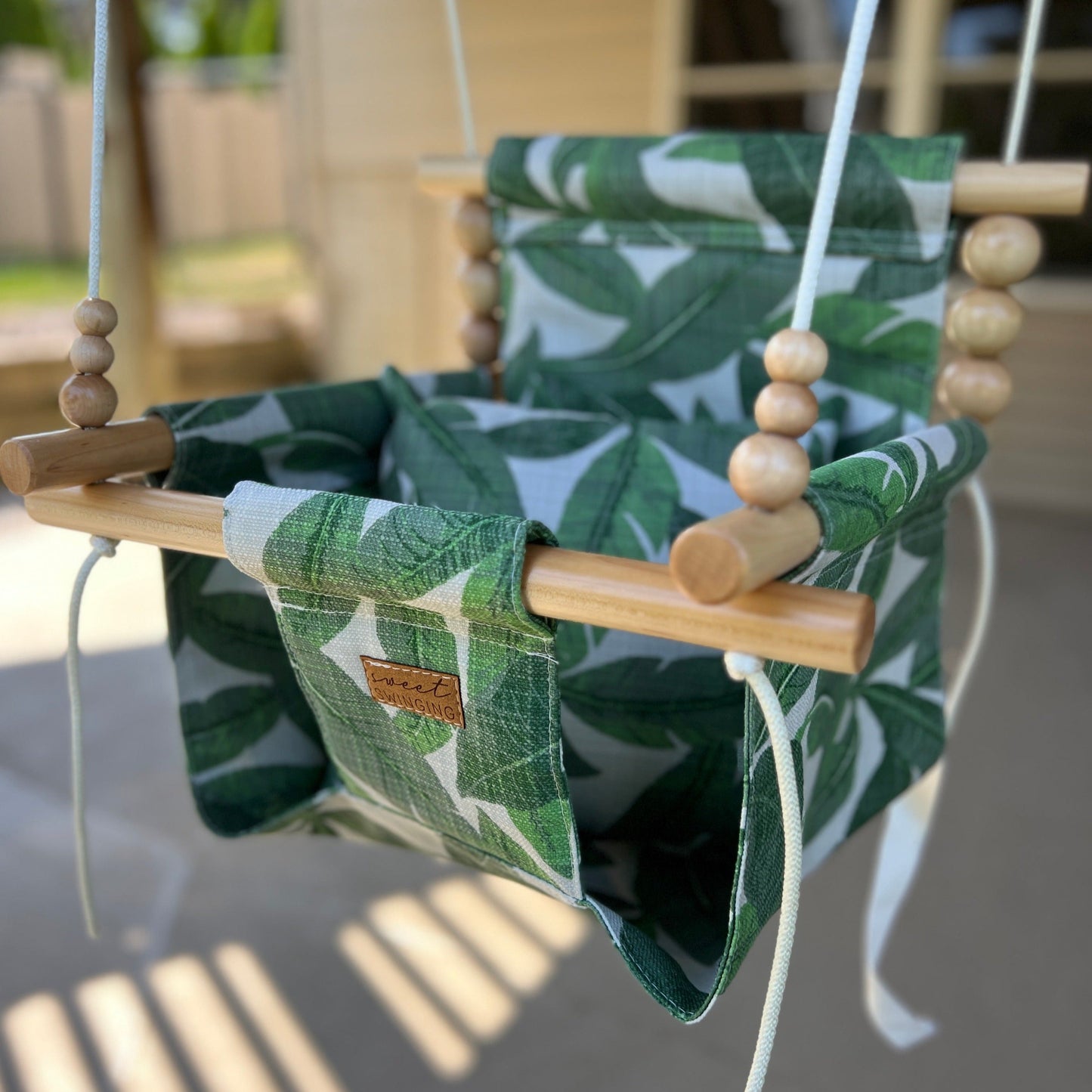 Outdoor Baby & Toddler Swing-Tropical Leaf