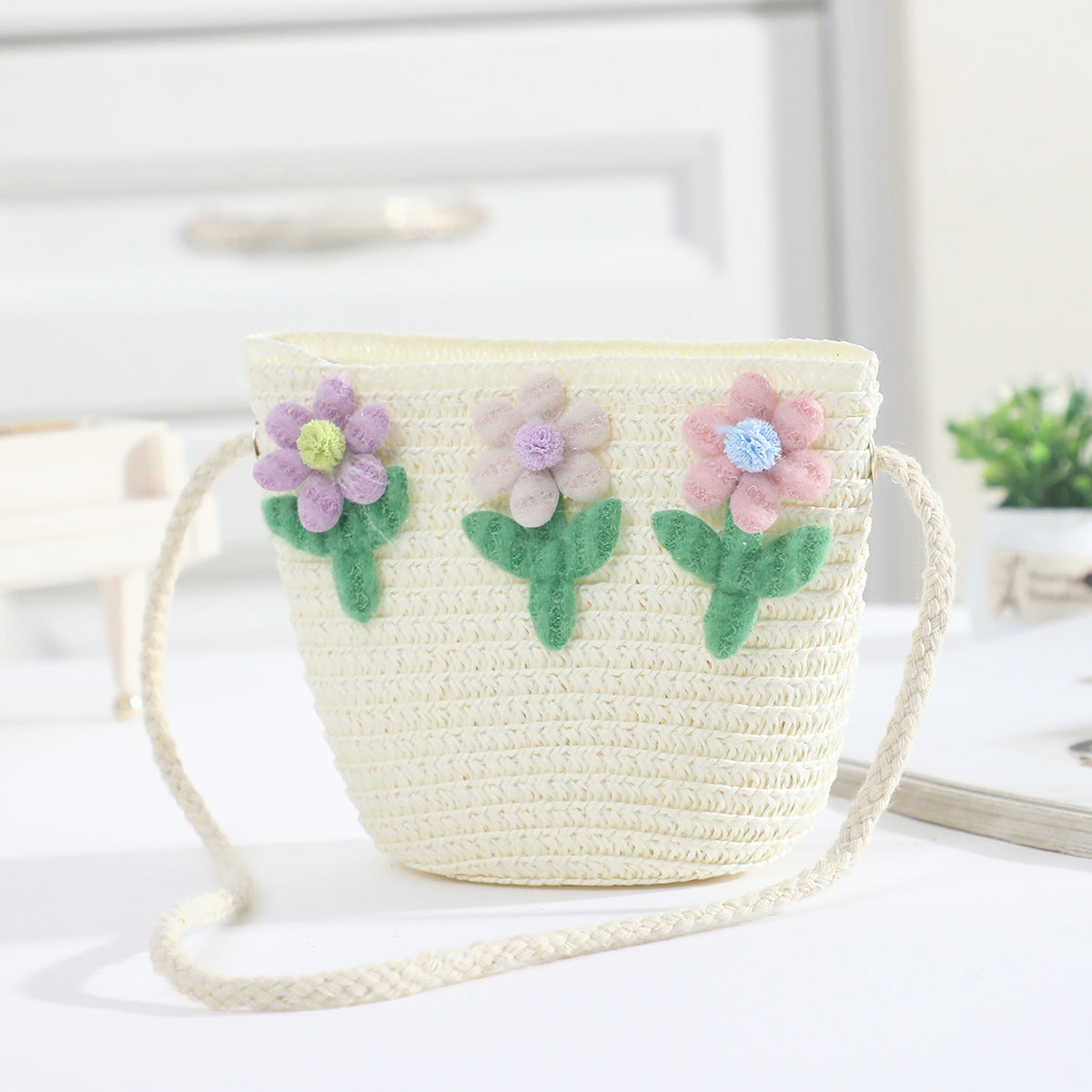 Cross-border New Children's Bag Spring and Summer New Children's Crossbody Bag Handmade Straw Satchel Travel Mini Coin Purse