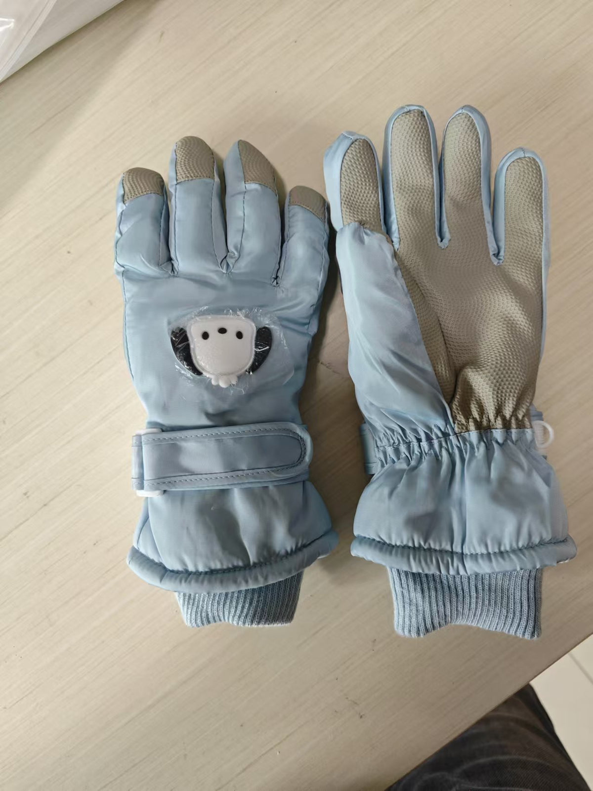Winter fleece-lined Ski Gloves Cartoon Winter Puppy Thickened Cotton Outdoor Riding Waterproof Wind Warm Cute