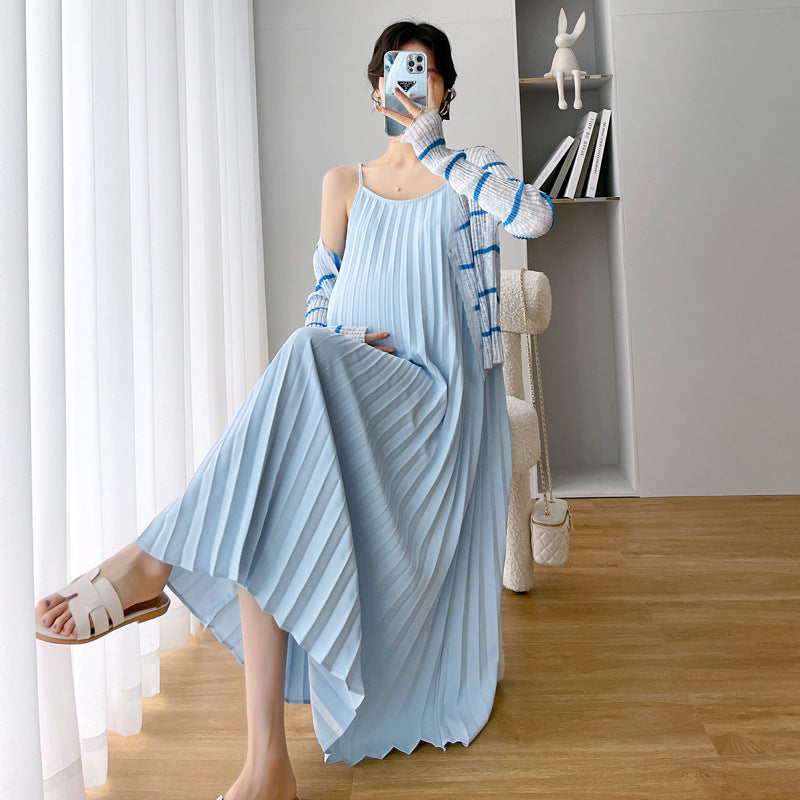 Real shot spot 2023 spring new net red maternity sling two-piece slimming sunscreen breastfeeding dress