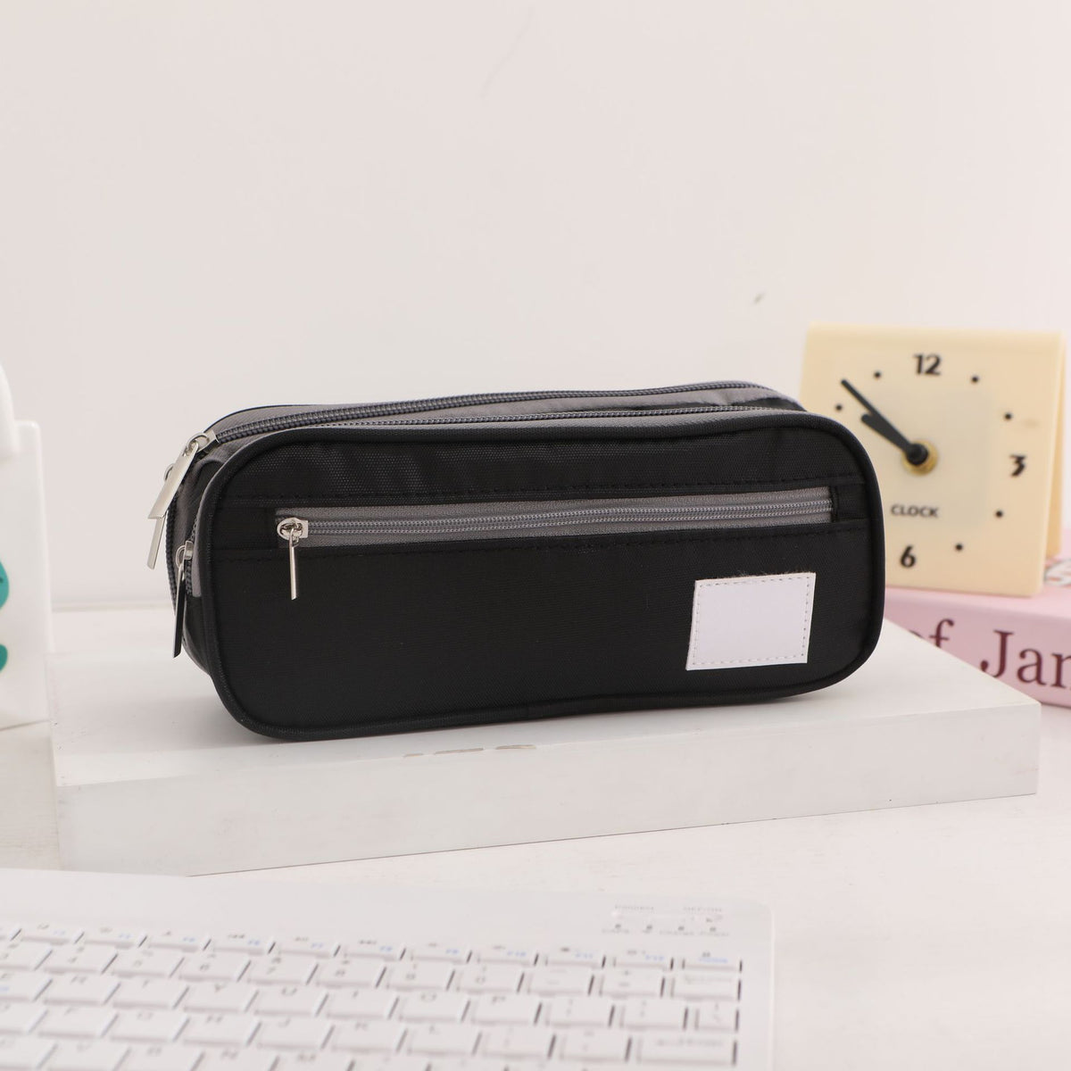 Large-Capacity Stationery Box, Double-Layer Multi-Functional Student Simple Pencil Case, Japanese and Korean Version, Portable Pencil Case for Primary and Secondary School Students