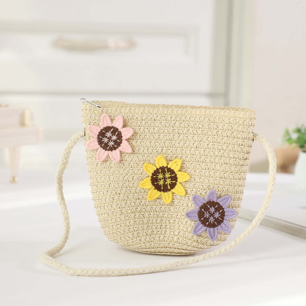 Cross-border New Children's Bag Spring and Summer New Children's Crossbody Bag Handmade Straw Satchel Travel Mini Coin Purse