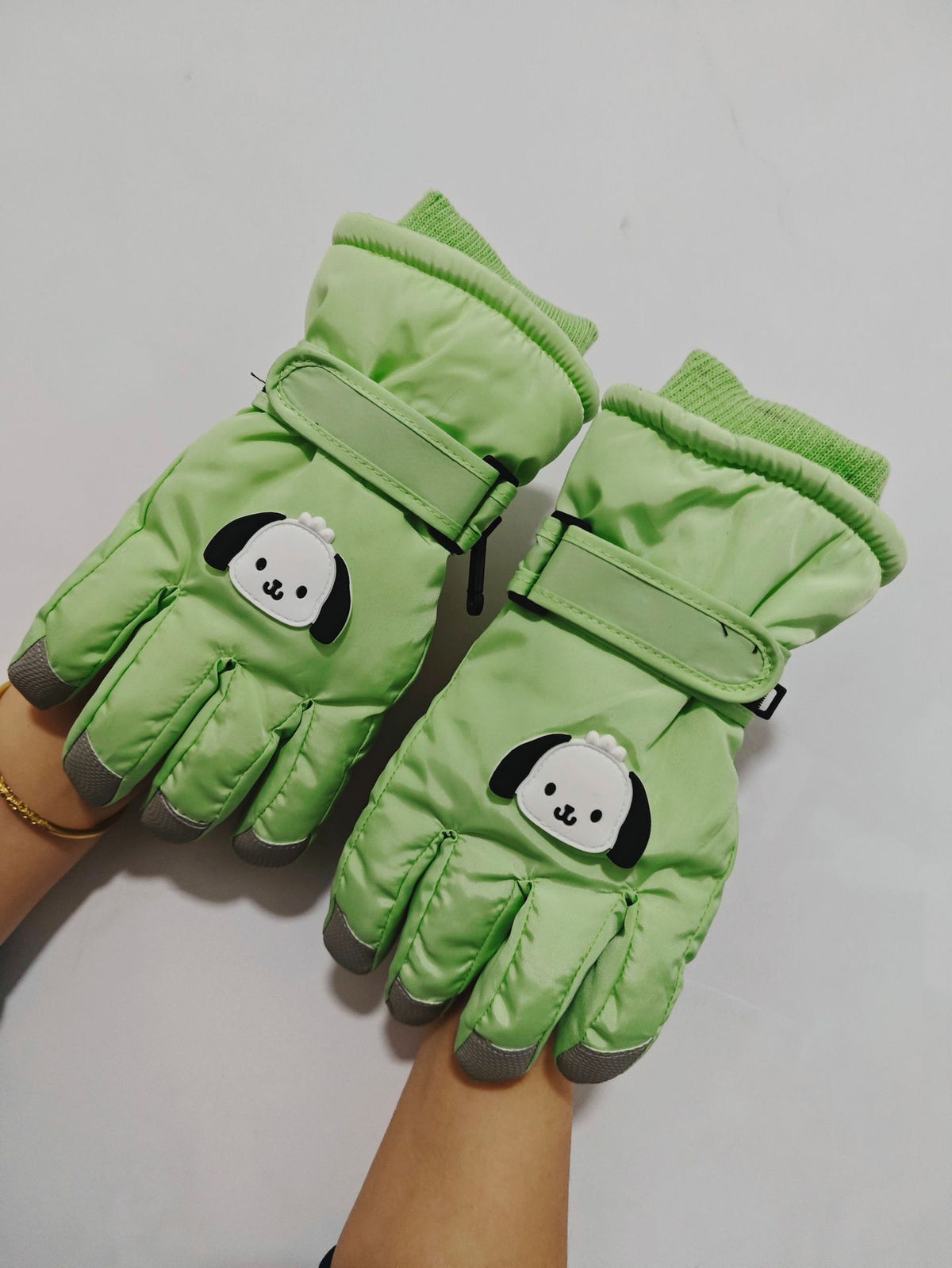 Winter fleece-lined Ski Gloves Cartoon Winter Puppy Thickened Cotton Outdoor Riding Waterproof Wind Warm Cute