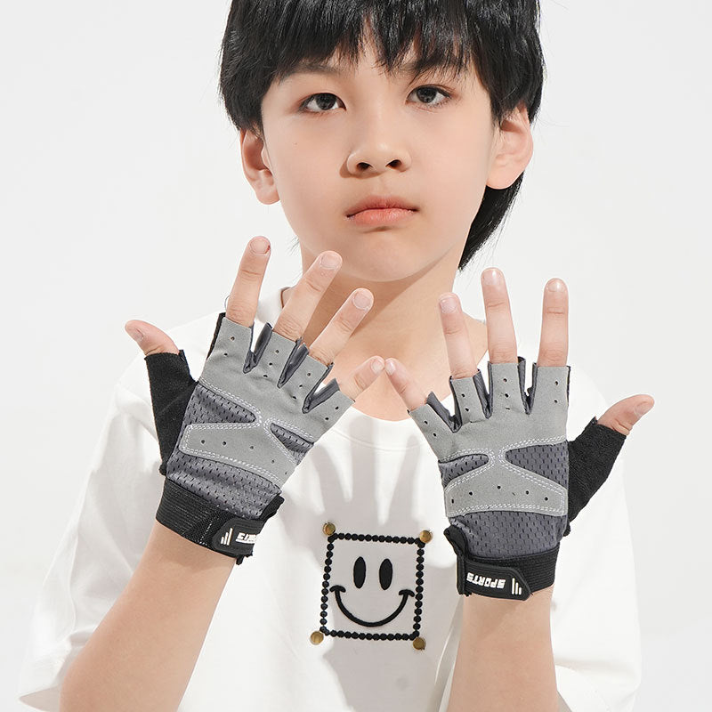Children's Half Finger Gloves Summer Thin Sweat Absorbing Breathable Outdoor Riding Skateboard Fitness Roller Skating Non-slip Gloves