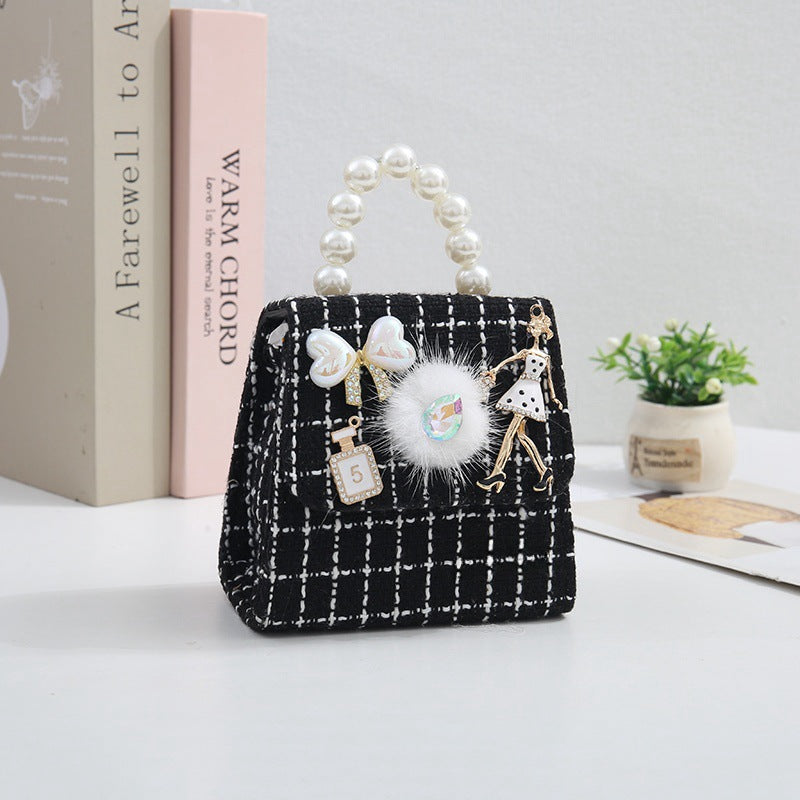 Cross-border new cotton and linen pearl portable children's messenger bag kindergarten children DIY naked bag manufacturers wholesale