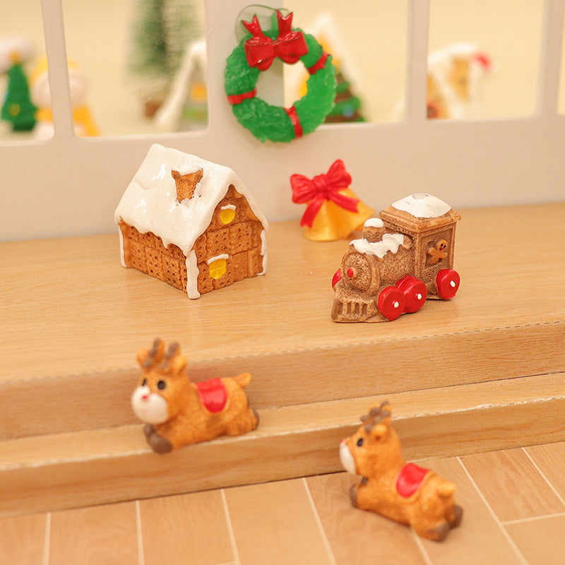 Dollhouse Doll House Snowman Christmas Tree Ginger Biscuit Man Decoration Scene Ornaments Model Christmas Wreath