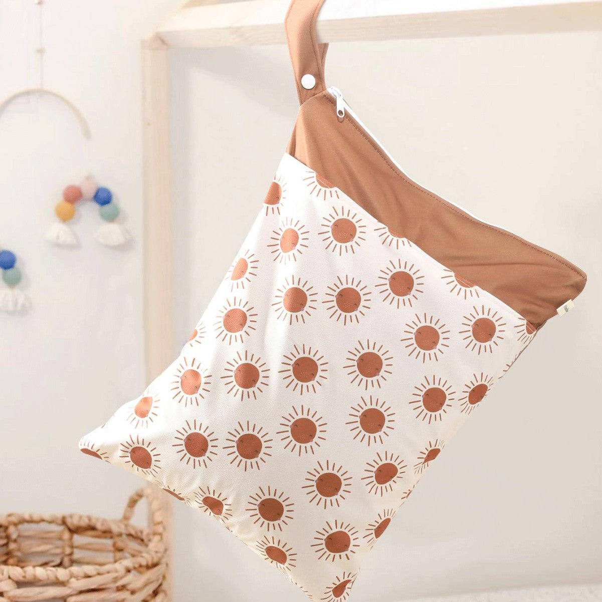 Ins Baby Room Decoration Sleeping Bear Storage Hanging Bag Baby Diaper Bag Wetbag Dry and Wet Separation 30*40